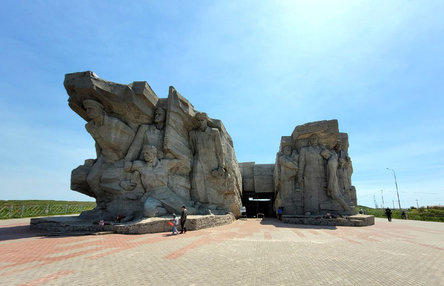 Что посетить рядом с Новоотрадным – Аджимушкайские каменоломни